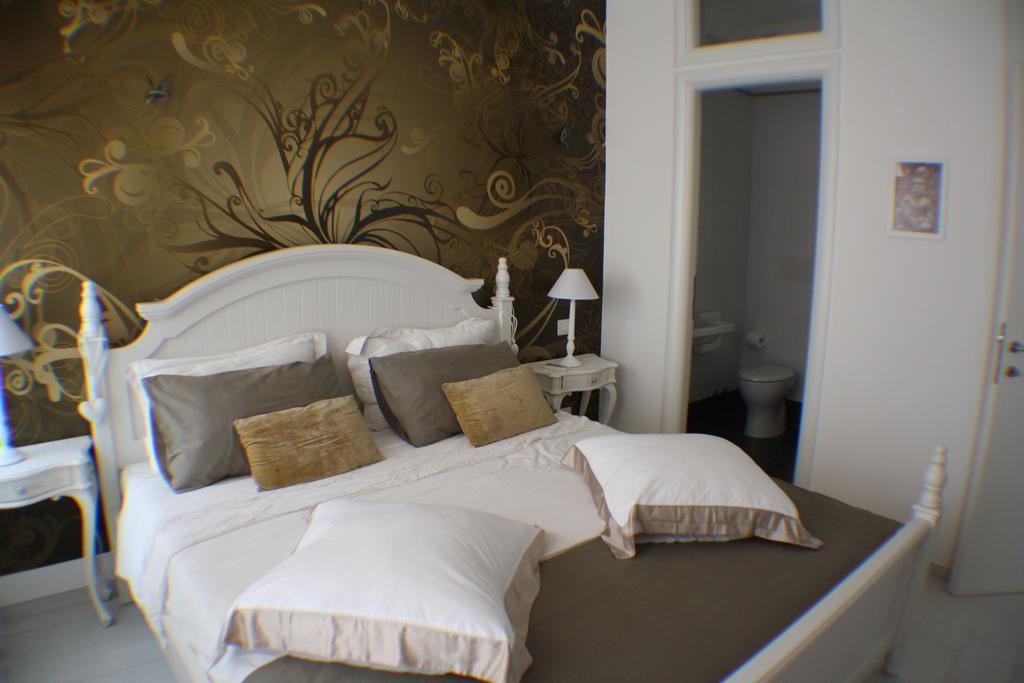 Conny'S Home Rom Rum bild